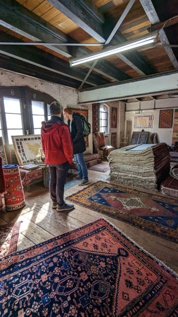 Image of a carpet store in Hamburg